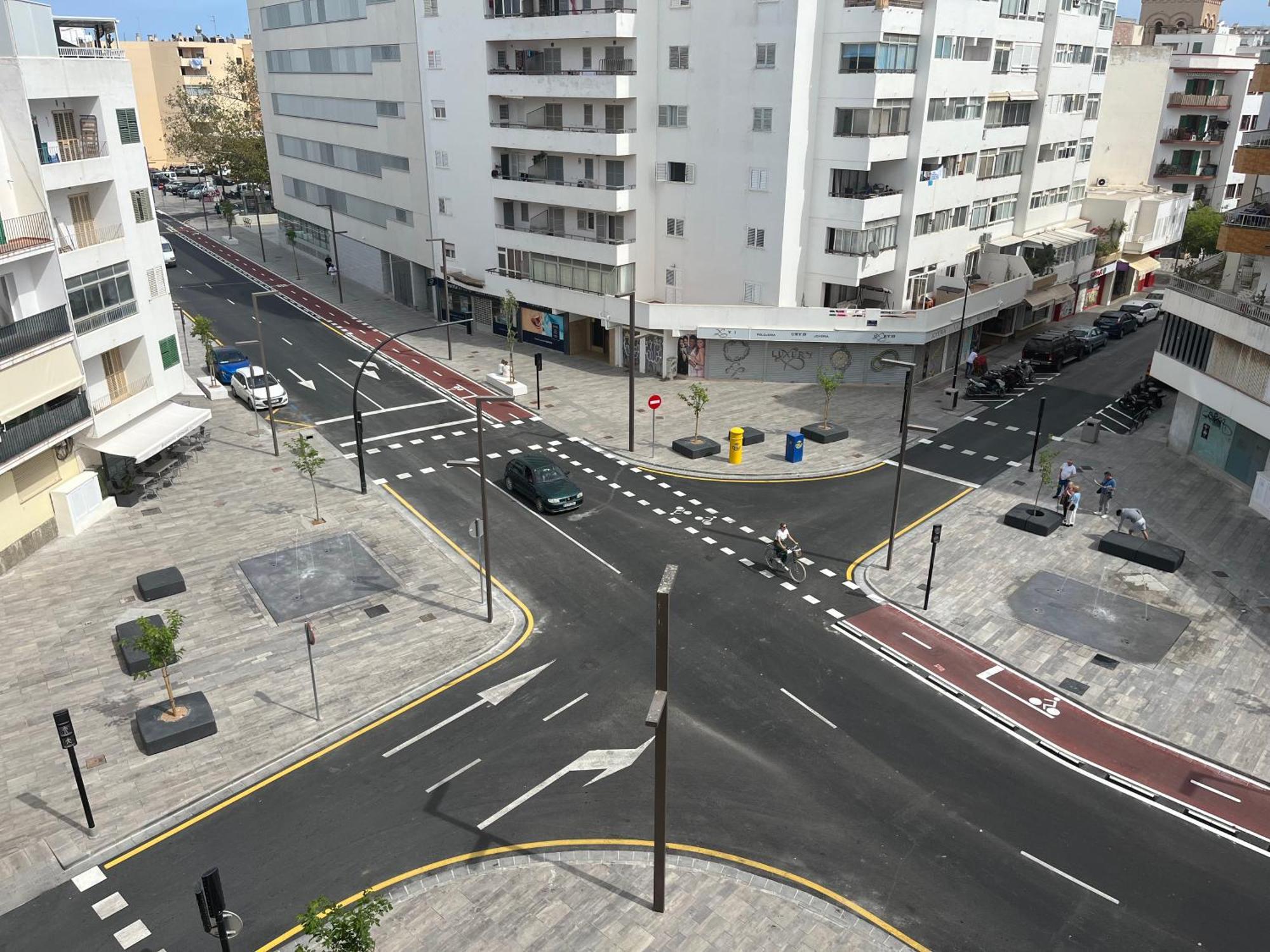 فندق Casa De Huespedes El Almendro مدينة إيبيزا المظهر الخارجي الصورة